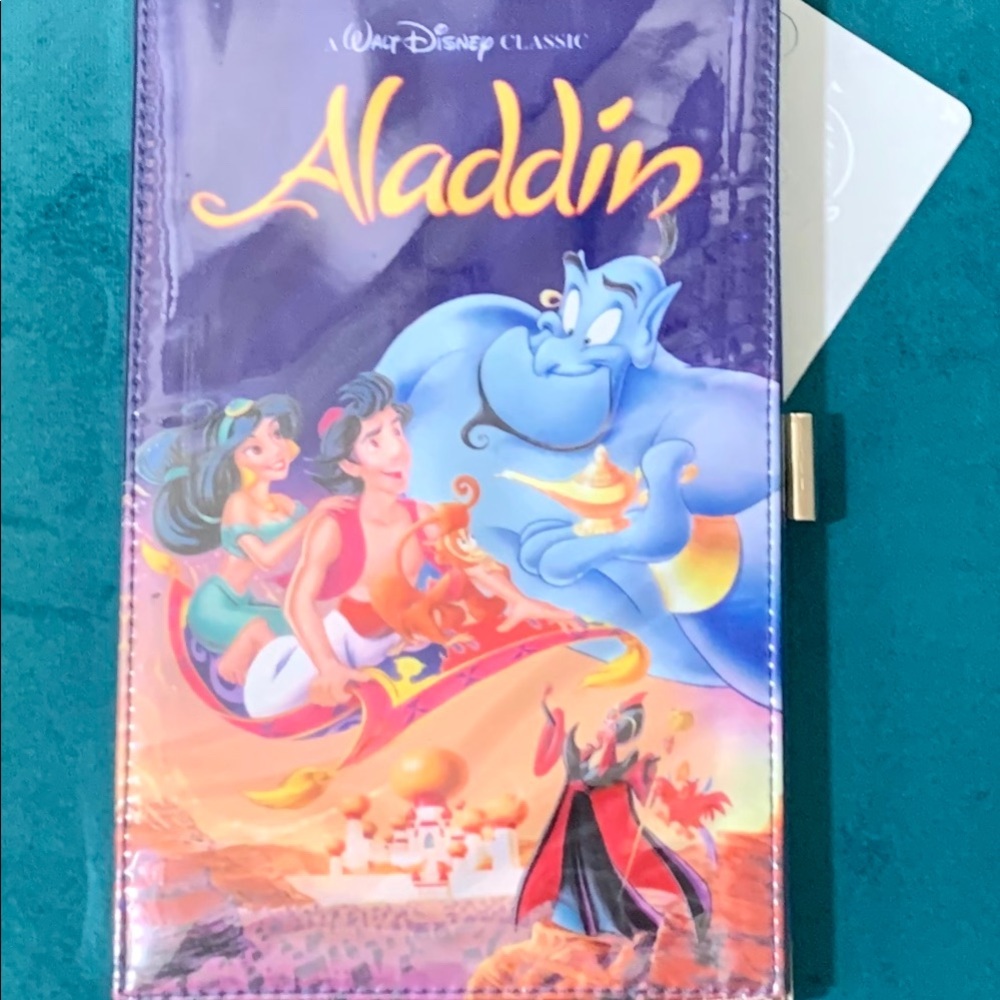 Aladdin VHS Clutch